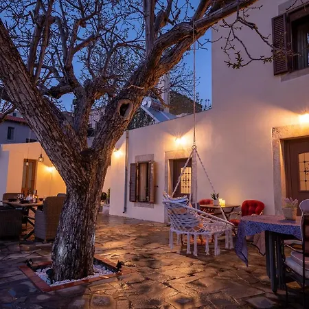 Villa Walnut Tree